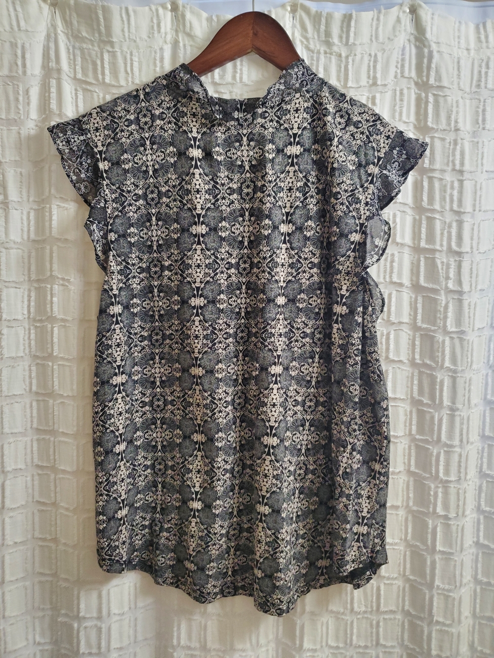 Women’s Black and Cream Printed Ruffle Sleeve Top - Picture 8 of 13